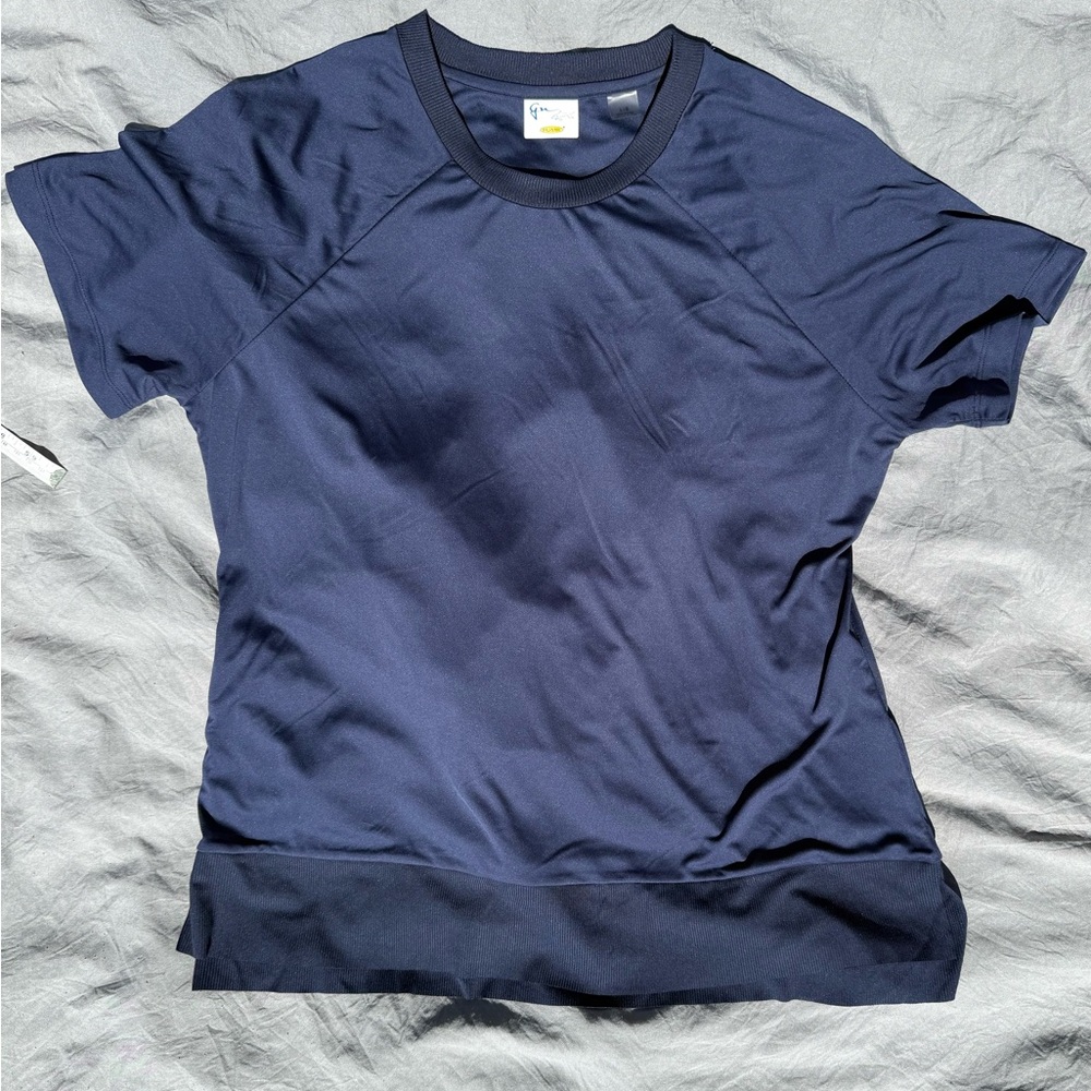 GREG NORMAN COLLECTION Navy Satin Short Sleeve Tee